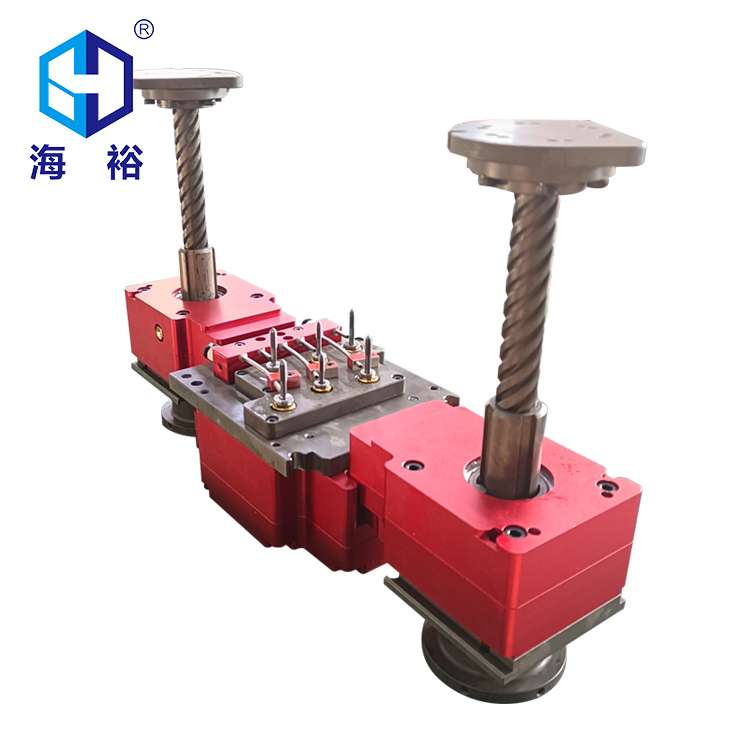 倒攻式模內(nèi)攻牙機